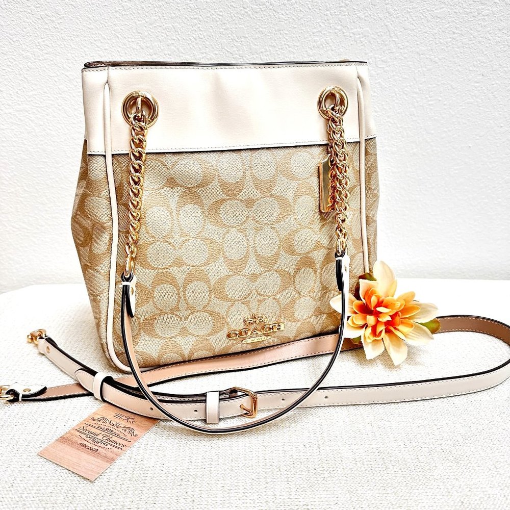 Coach Cammie Chain Bucket Bag C8152 Signature Canvas in Chalk - MSRP $450 - EUC